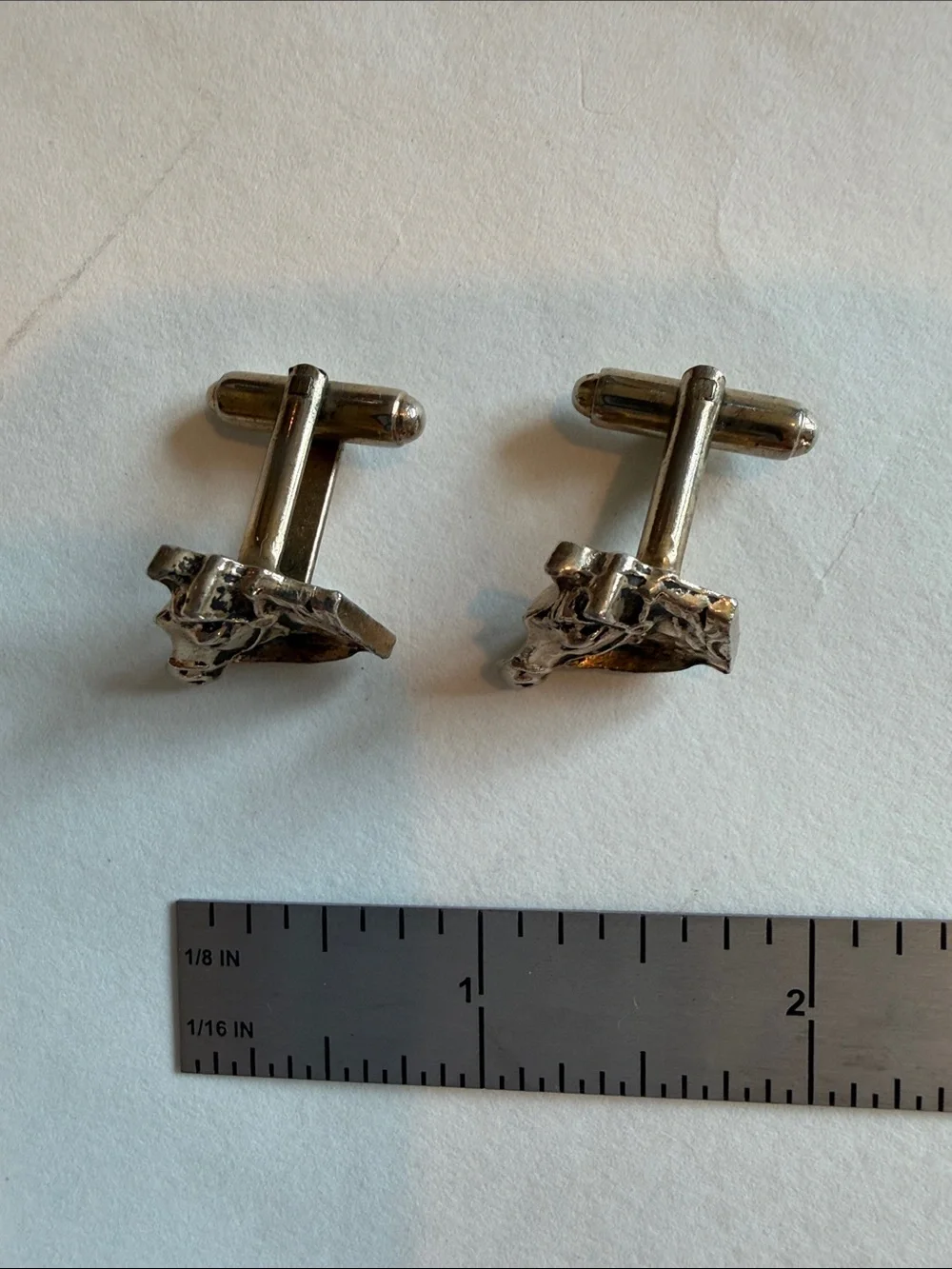 N/A shiny silver